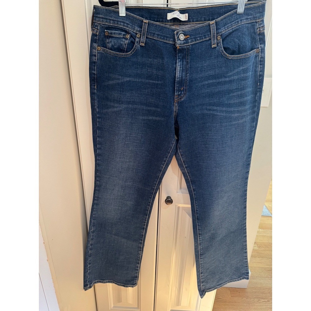 Levi's 515 Boot Cut Jeans Women's Size 16 M Medium Wash Denim Pants EUC 5 Pocket